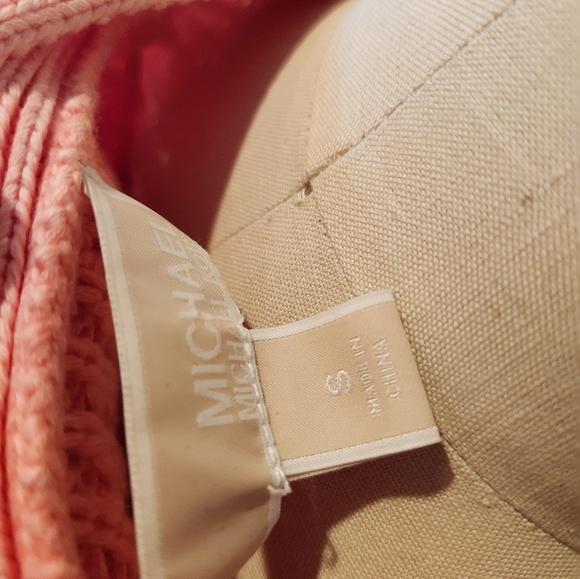 Sweater - Picture 4 of 5